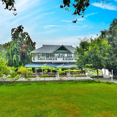 Hotel Mgm Whispering Wind'S Yelagiri Zewnętrze zdjęcie